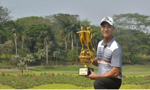 Golf thủ Việt Nam đầu tiên vô địch ở giải châu Á
